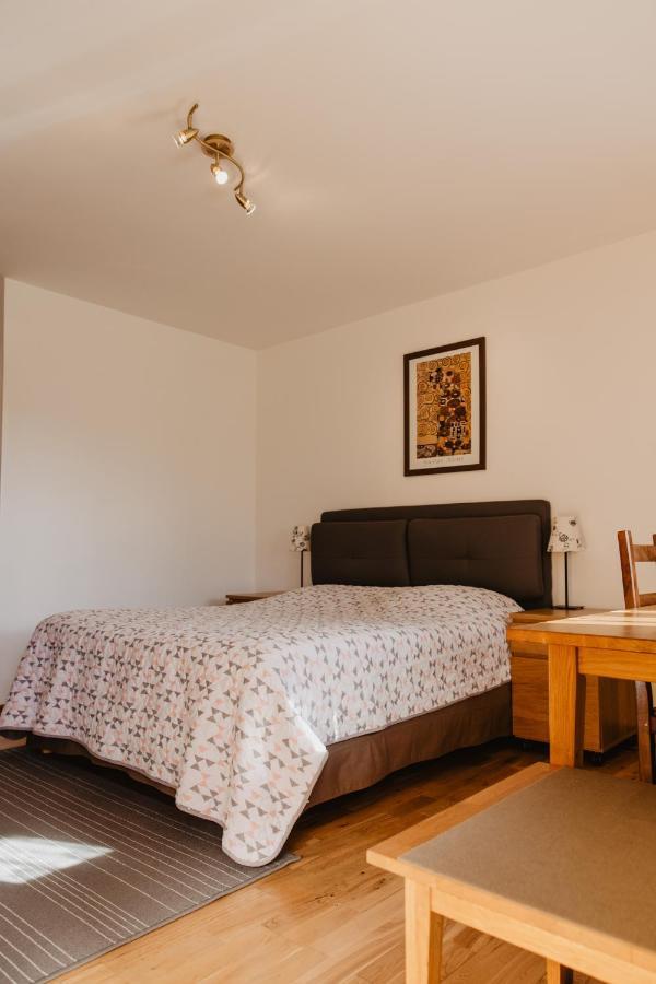Hotel Les Charmilles De Mormal Landrecies Ngoại thất bức ảnh