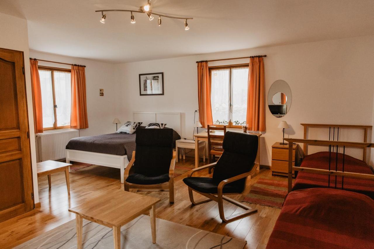 Hotel Les Charmilles De Mormal Landrecies Ngoại thất bức ảnh