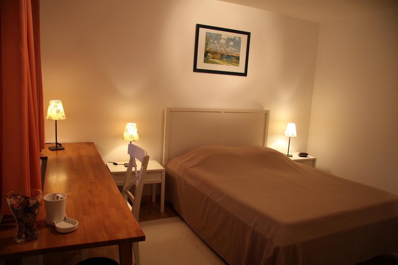 Hotel Les Charmilles De Mormal Landrecies Phòng bức ảnh